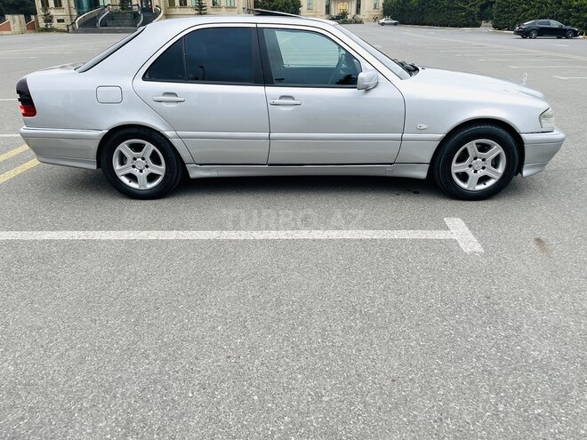 Mercedes C 240 1998, 243,000 km - 2.4 л - Bakı