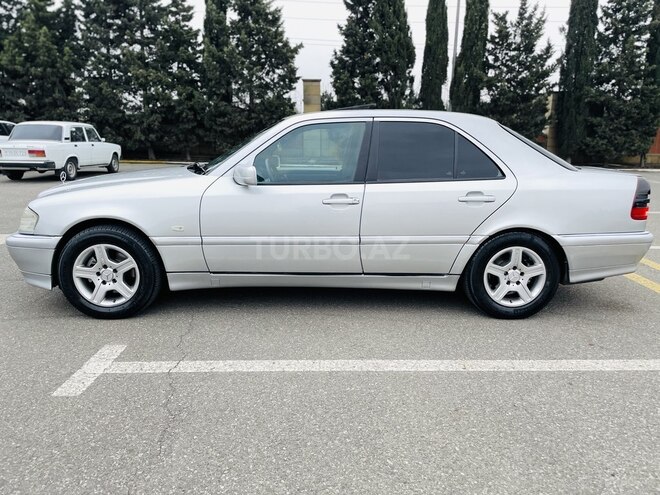Mercedes C 240 1998, 243,000 km - 2.4 л - Bakı