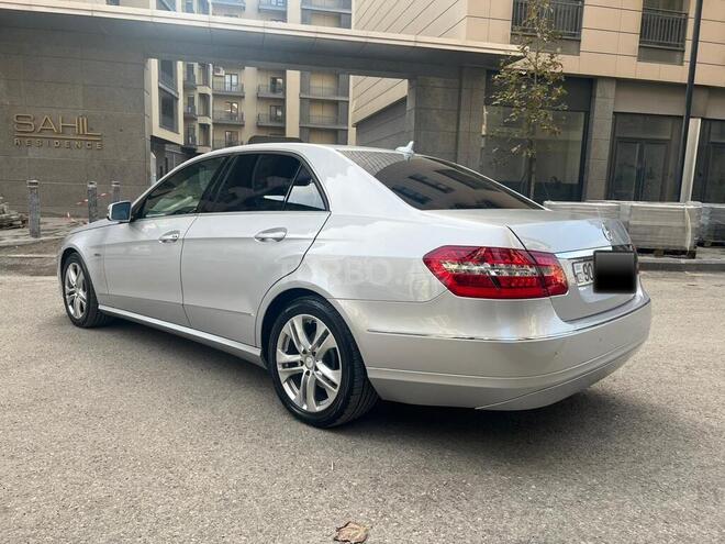 Mercedes E 220 2011, 215,500 km - 2.2 l - Bakı