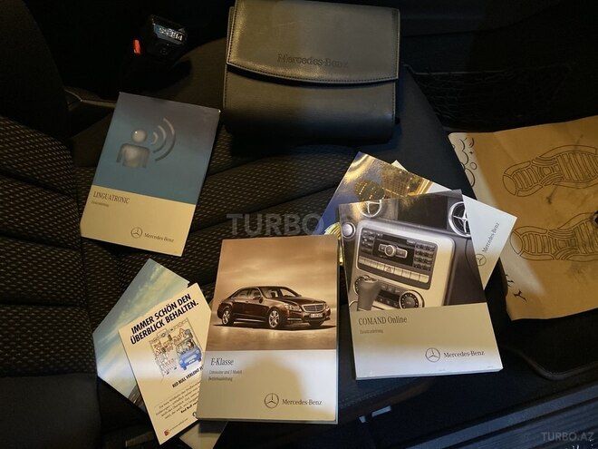Mercedes E 220 2011, 215,500 km - 2.2 l - Bakı