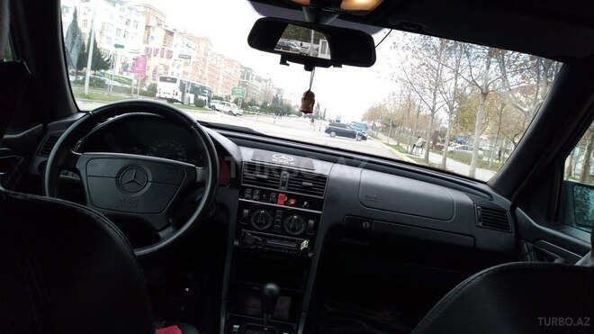 Mercedes C 200 1995, 231,000 km - 2.0 l - Bakı