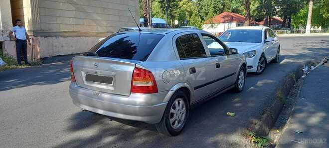 Opel Vectra 1999, 143,000 km - 1.6 l - Zaqatala