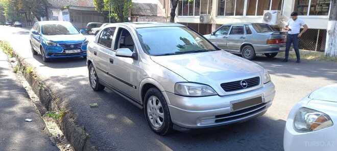 Opel Vectra 1999, 143,000 km - 1.6 l - Zaqatala