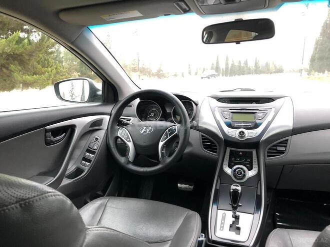 Hyundai Elantra 2011, 177,000 km - 1.8 л - Bakı