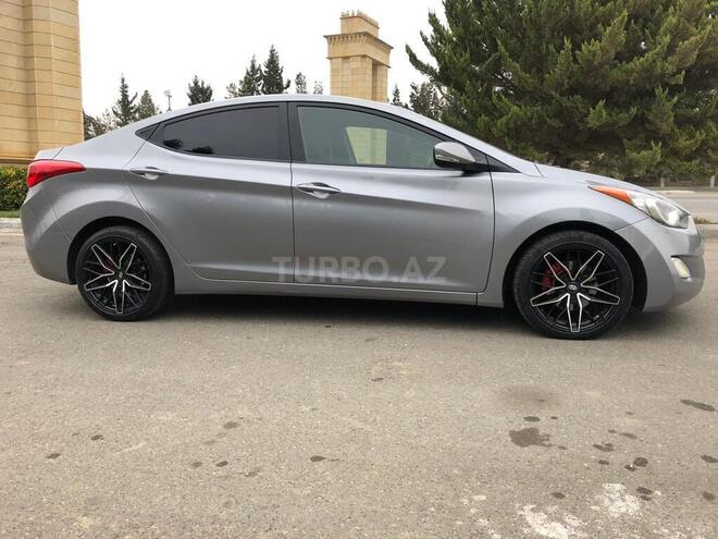 Hyundai Elantra 2011, 177,000 km - 1.8 л - Bakı