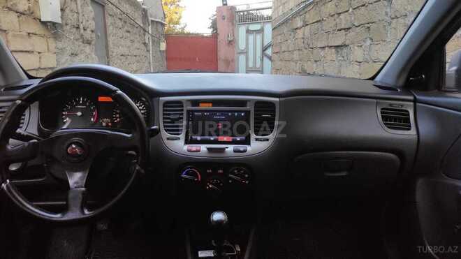 Kia Rio 2009, 250,000 km - 1.4 l - Sumqayıt