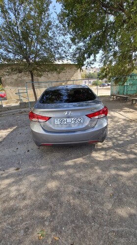 Hyundai Elantra 2011, 210,000 km - 1.8 l - Sumqayıt