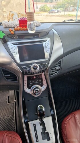 Hyundai Elantra 2011, 210,000 km - 1.8 l - Sumqayıt