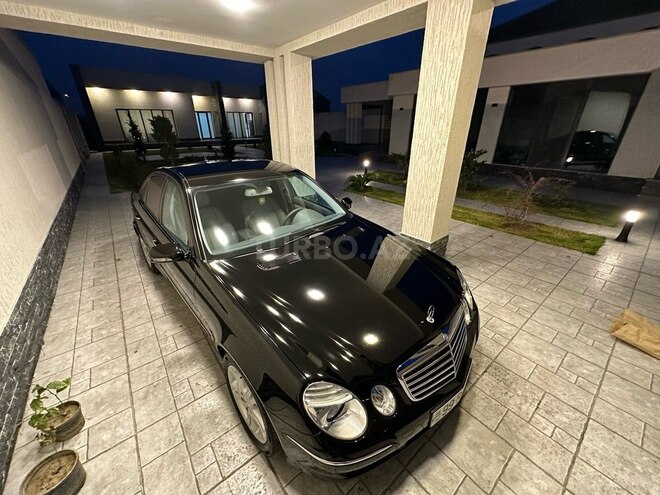 Mercedes E 350 2006, 241,000 km - 3.5 l - Bakı