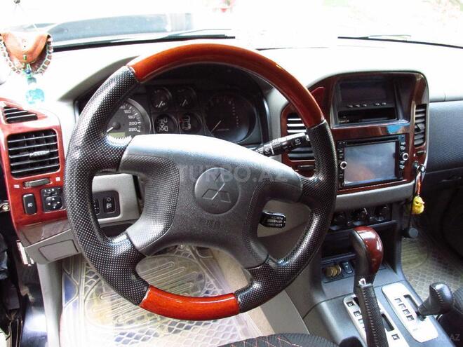Mitsubishi Pajero 2006, 300,000 km - 3.0 l - Bakı