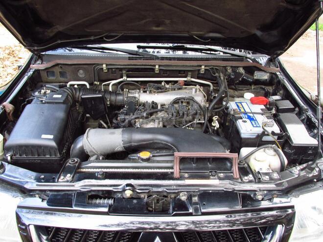 Mitsubishi Pajero 2006, 300,000 km - 3.0 l - Bakı