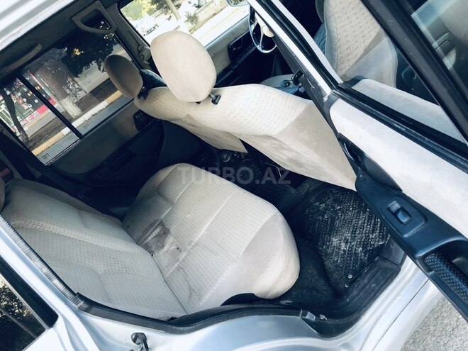 Mitsubishi Pajero io 2001, 141,041 km - 2.0 л - Qax
