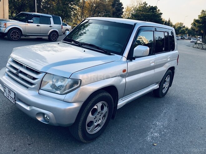 Mitsubishi Pajero io 2001, 141,041 km - 2.0 л - Qax