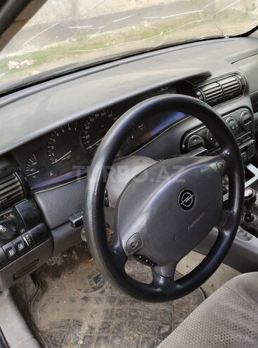 Opel Omega 1999, 400,000 km - 2.0 l - Bakı