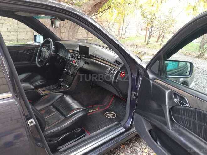 Mercedes E 200 1997, 211,325 km - 2.0 l - Bakı
