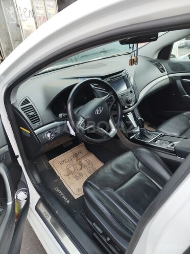 Hyundai i40 2012, 184,500 km - 1.7 l - Bakı
