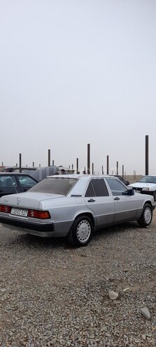 Mercedes 190 1991, 250,000 km - 2.0 l - Gəncə