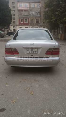 Mercedes E 320 2000, 400,000 km - 3.2 l - Bakı