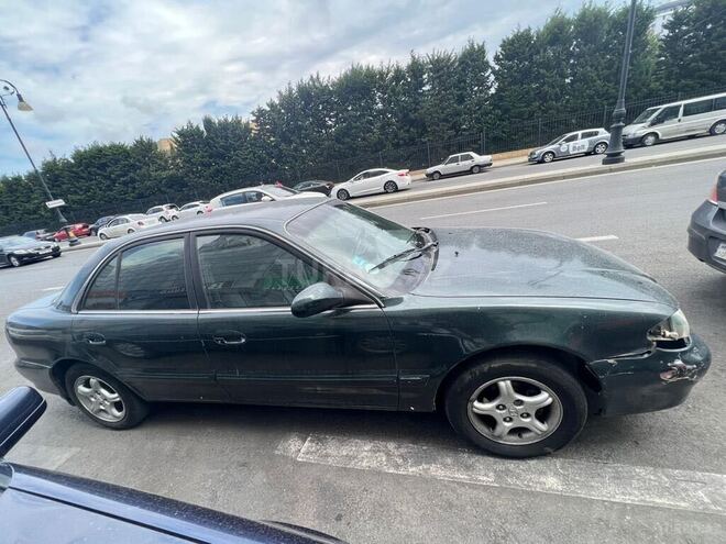 Hyundai Sonata 1998, 400,000 km - 2.0 l - Bakı