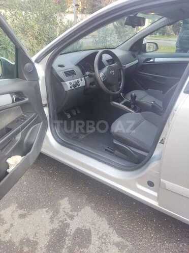 Opel Astra 2006, 230,000 km - 1.3 л - Bakı