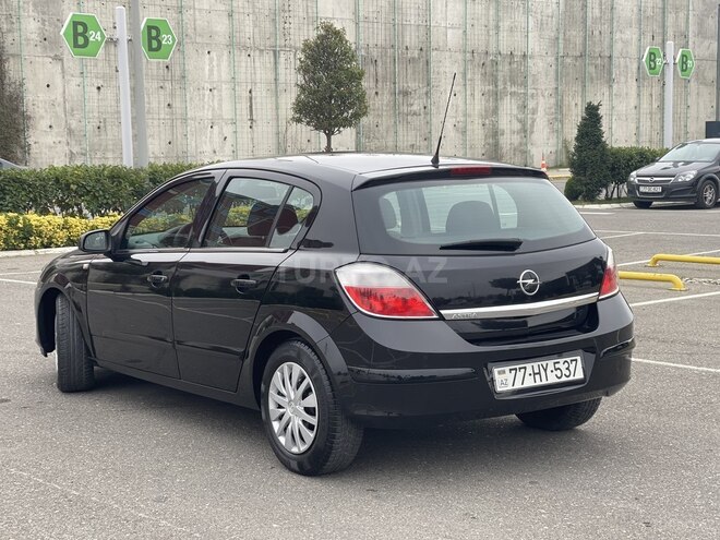 Opel Astra 2004, 173,000 km - 1.4 l - Bakı