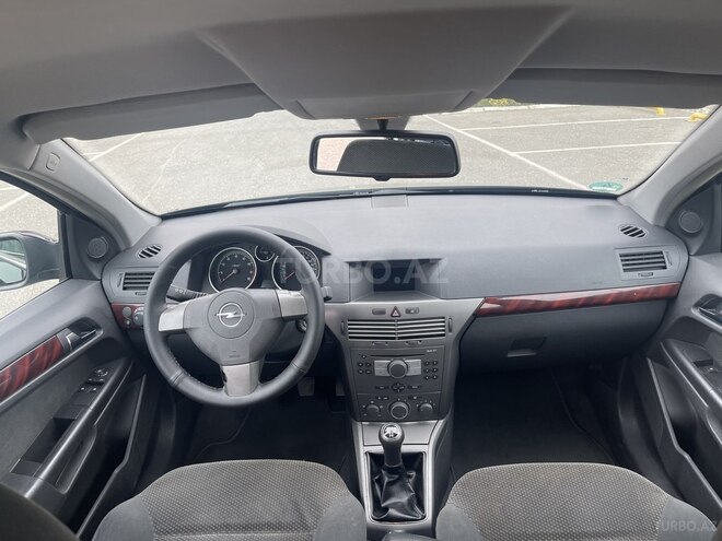 Opel Astra 2004, 173,000 km - 1.4 l - Bakı