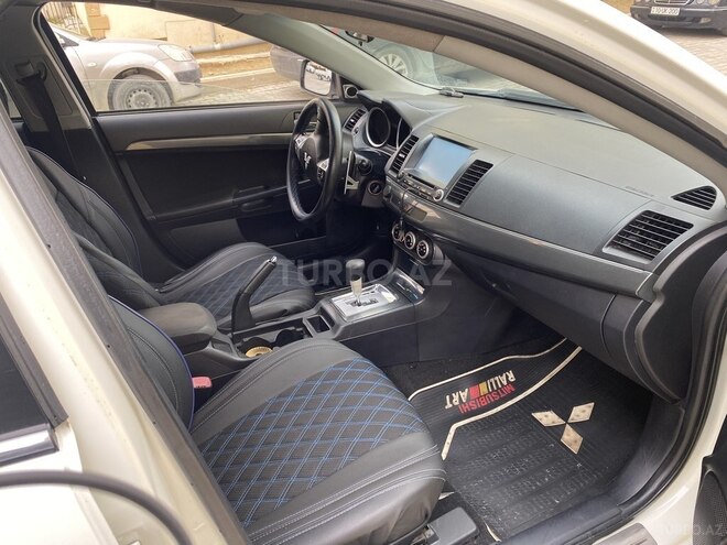 Mitsubishi Lancer 2008, 270,000 km - 2.0 l - Bakı
