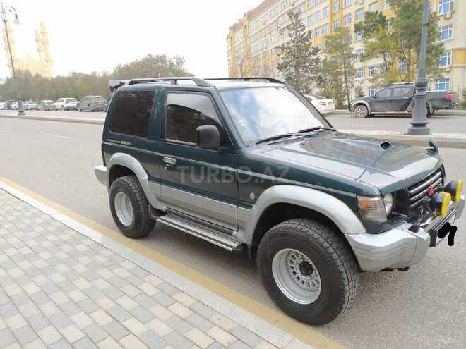Mitsubishi Pajero 1995, 302,456 km - 2.8 l - Bakı