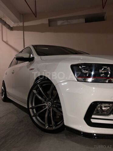 Volkswagen Jetta 2016, 77,000 km - 1.8 l - Bakı