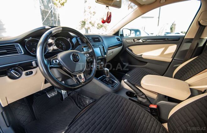 Volkswagen Jetta 2016, 77,000 km - 1.8 l - Bakı