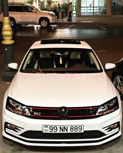 Volkswagen Jetta 2016, 77,000 km - 1.8 l - Bakı