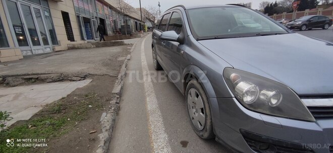 Opel Astra 2005, 349,000 km - 1.4 l - Bakı