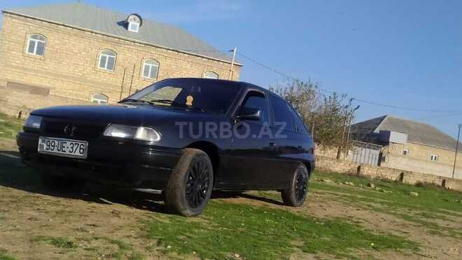 Opel Astra 1993, 408,756 km - 1.6 л - Bakı