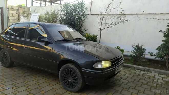 Opel Astra 1993, 408,756 km - 1.6 л - Bakı
