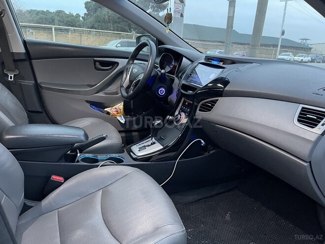 Hyundai Elantra 2012, 219,000 km - 1.8 l - Bakı
