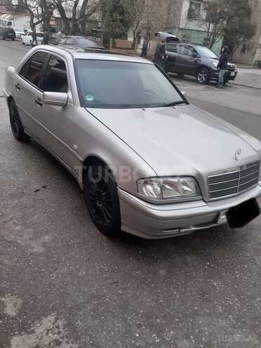 Mercedes C 180 1997, 293,000 km - 1.8 л - Bakı