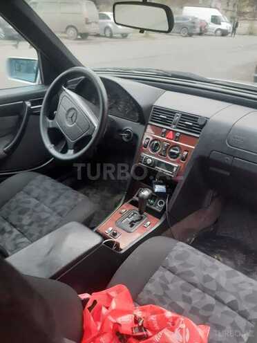 Mercedes C 180 1997, 293,000 km - 1.8 л - Bakı