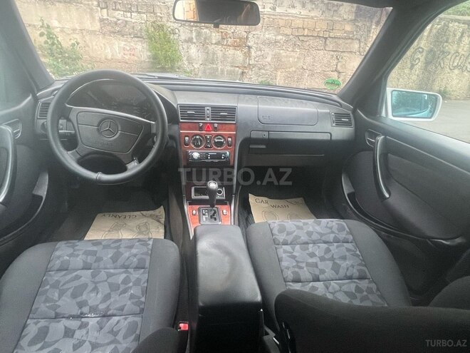 Mercedes C 180 1997, 293,000 km - 1.8 л - Bakı