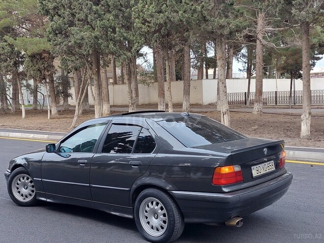 BMW 320 1996, 245,678 km - 2.0 l - Sumqayıt