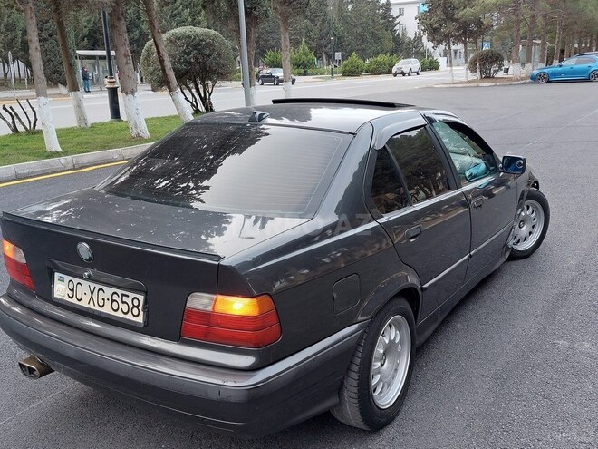 BMW 320 1996, 245,678 km - 2.0 l - Sumqayıt