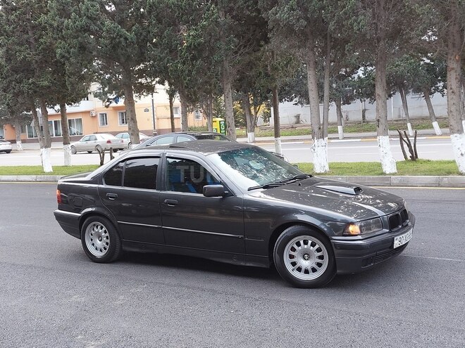 BMW 320 1996, 245,678 km - 2.0 l - Sumqayıt