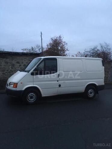 Ford Transit 1999, 370,000 km - 2.5 l - Zaqatala