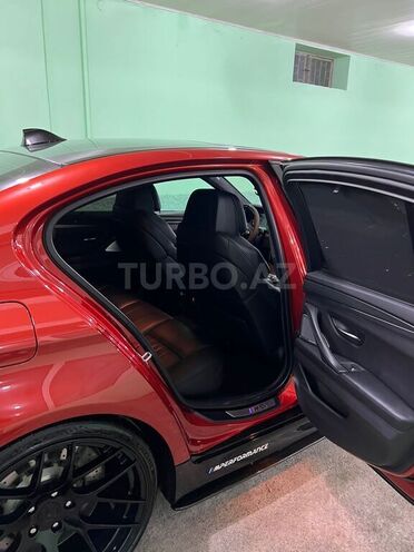 BMW M5 2013, 91,000 km - 4.4 л - Göyçay