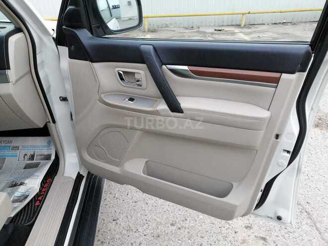 Mitsubishi Pajero 2008, 165,000 km - 3.0 l - Bakı