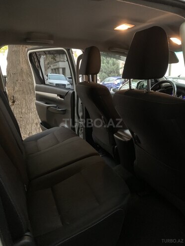 Toyota Hilux 2016, 152,000 km - 2.8 л - Bakı
