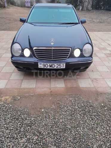 Mercedes E 240 2001, 270,000 km - 2.6 l - Bakı