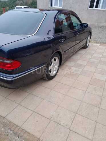 Mercedes E 240 2001, 270,000 km - 2.6 l - Bakı
