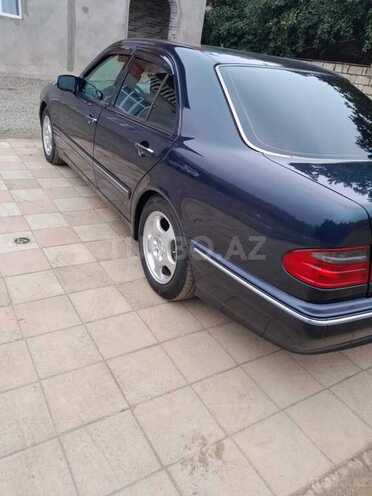 Mercedes E 240 2001, 270,000 km - 2.6 l - Bakı