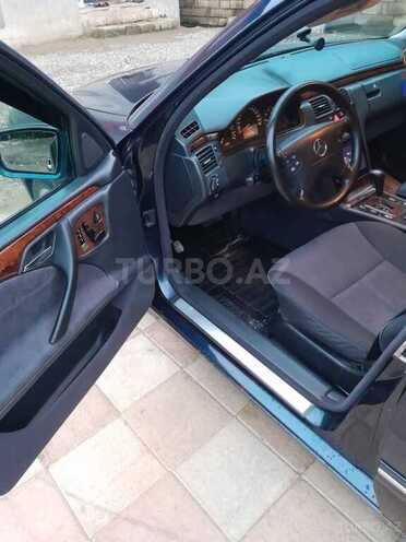 Mercedes E 240 2001, 270,000 km - 2.6 l - Bakı
