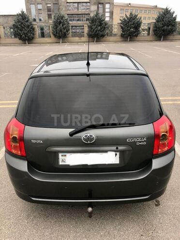 Toyota Corolla 2004, 313,000 km - 1.4 l - Bakı